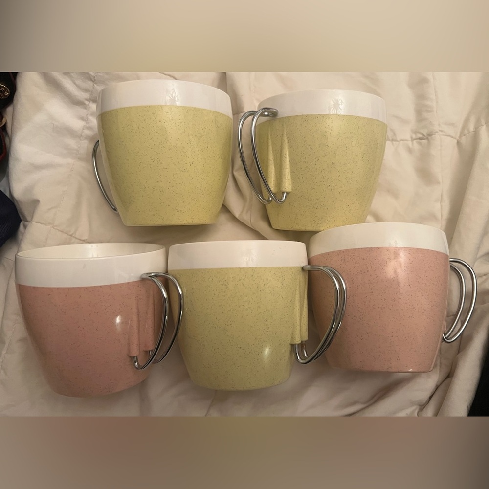 Vintage MCM thermal ware mugs